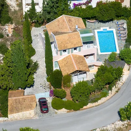 Vila Garden House, Up To 8px 1km From Fiskardo
