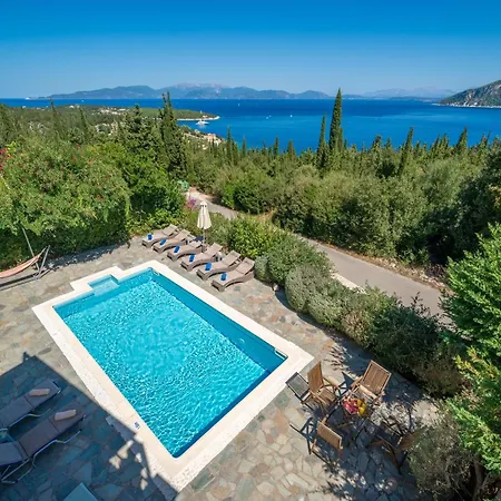 Villa Garden House, Up To 8px 1km From Fiskardo Tselendáta