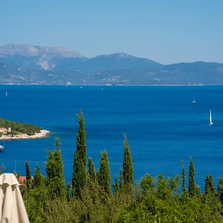 Willa Garden House, Up To 8px 1km From Fiskardo Tselendáta