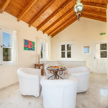 Garden House, Up To 8px 1km From Fiskardo Tselendáta