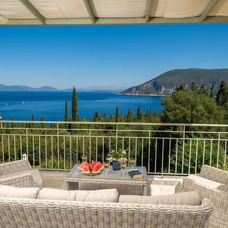 Villa Garden House, Up To 8px 1km From Fiskardo Tselendáta